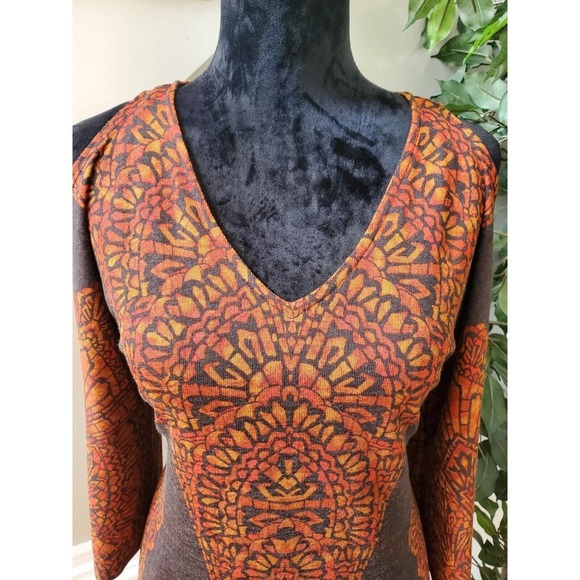 Cato Women's Polyester V-Neck Cold Shoulder Sleeve Knee Length Dress Size Medium - Picture 5 of 11